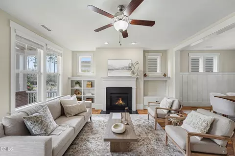 1682 Great Ridge Pkwy, Chapel Hill, NC 27516