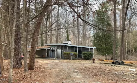 76 Dogwood Acres Dr, Chapel Hill, NC 27516