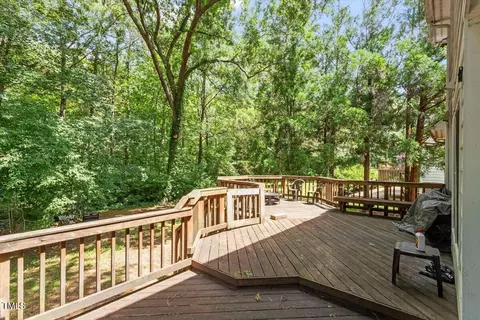 Exterior - 4108 Lazyriver Ln, Durham, NC 27712 photo 5 of 8