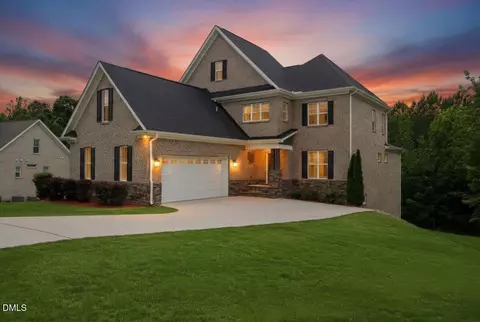 205 Avocet Ln, Clayton, NC 27520