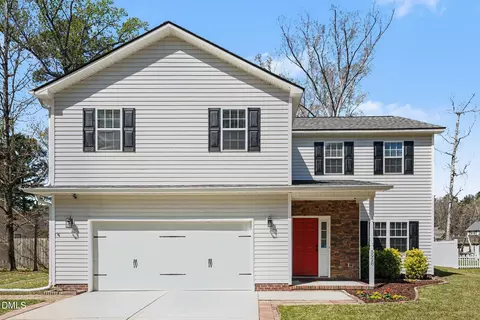 5928 Kindley Dr, Fayetteville, NC 28311