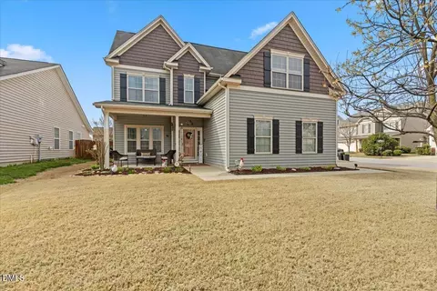 354 Leyland Cypress Ln, Fuquay Varina, NC 27526