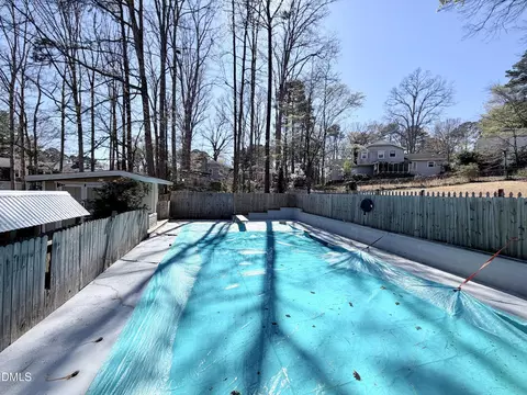 1000 Brookgreen Dr, Cary, NC 27511