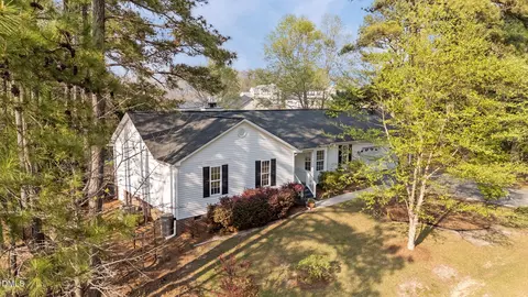 1900 Middle Ridge Dr, Willow Spring, NC 27592 photo 3