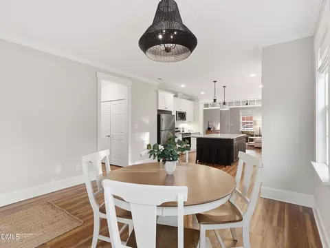 Dining - 129 E Chestnut Ave, Wake Forest, NC 27587 photo 3 of 5