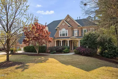 202 Lantern Ridge Ln, Cary, NC 27519