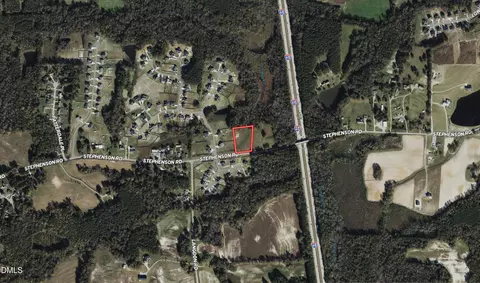 1006 Stephenson Rd, Benson, NC 27504 photo 2