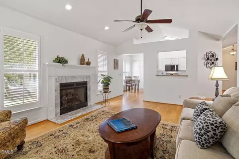 107 Chris Ct, Cary, NC 27511