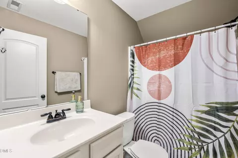 Bath - 109 Dandy Flush Ct, Garner, NC 27529 photo 3 of 3