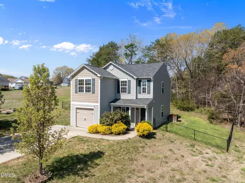 103 Taylor Ct, Burlington, NC 27217