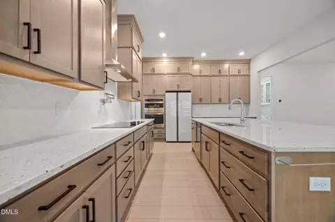 Kitchen - 188 Flight Pattern Way, Garner, NC 27529 photo 2 of 4