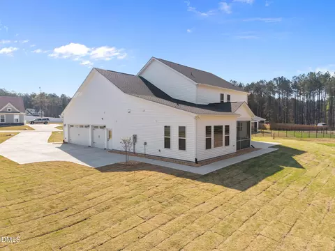 Exterior - 188 Flight Pattern Way, Garner, NC 27529 photo 4 of 8