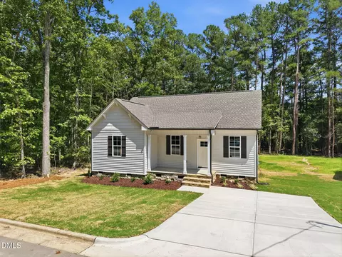 137 Seaman St, Oxford, NC 27565