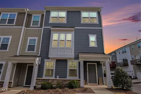 179 Daisy Meadow Ln, Wake Forest, NC 27587