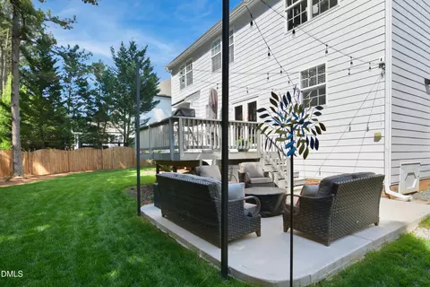 Exterior - 909 Plummer Ct, Wake Forest, NC 27587 photo 6 of 9