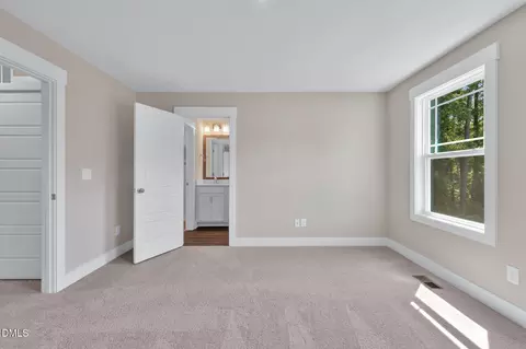 Bedroom - 1110 Blackthorn Ln, Durham, NC 27703 photo 1 of 4
