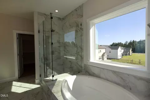 Bath - 2205 Skipping Stone Dr, Durham, NC 27705 photo 2 of 4