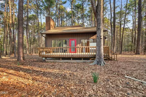 2405 Wheelwright Cmn, Chapel Hill, NC 27516