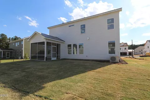 Exterior - 621 Blackwood Ct, Durham, NC 27705 photo 3 of 4