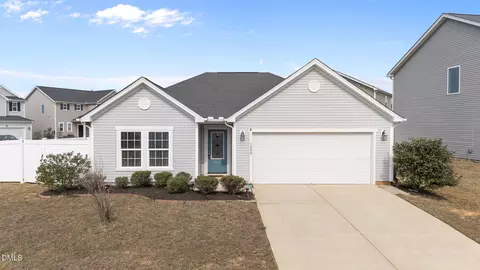1080 Avondale Dr, Clayton, NC 27520