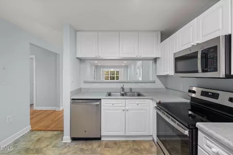 Kitchen - 929 Morreene Rd #C23, Durham, NC 27705 photo 1 of 3