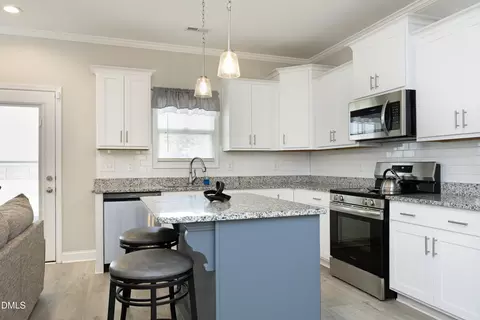 Kitchen - 2470 Marks Rd, Cameron, NC 28326 photo 2 of 7