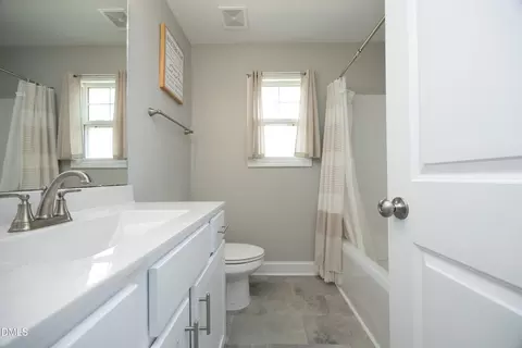 Bath - 2470 Marks Rd, Cameron, NC 28326 photo 4 of 5