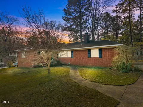 2837 Stuart Dr, Durham, NC 27707