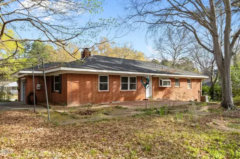 Exterior - 2837 Stuart Dr, Durham, NC 27707 photo 3 of 6