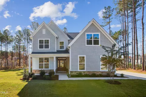544 Saul Meadow Dr #38, Zebulon, NC 27597