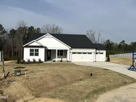 204 Mendenhall Dr, Angier, NC 27501