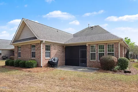 Exterior - 520 Easy Wind Ln, Garner, NC 27529 photo 3 of 7