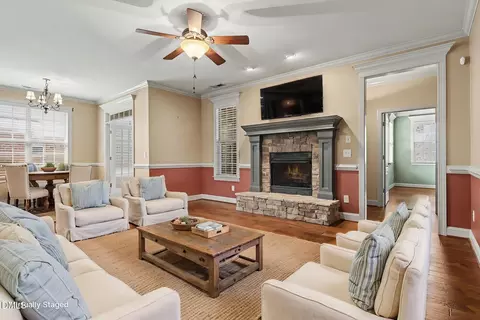 Living - 520 Easy Wind Ln, Garner, NC 27529 photo 1 of 2