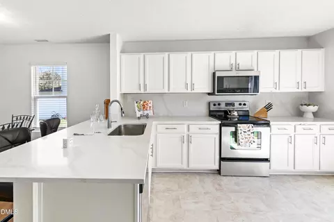 1012 Naylor Rd, Knightdale, NC 27545