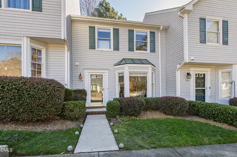 119 S Mclean Ct, Cary, NC 27513