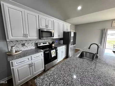 Kitchen - 4067 Needham Rd, Bailey, NC 27807 photo 7 of 9