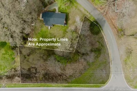 501 Cornelius St, Hillsborough, NC 27278