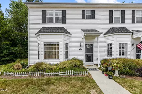 306 Misty Groves Cir, Morrisville, NC 27560