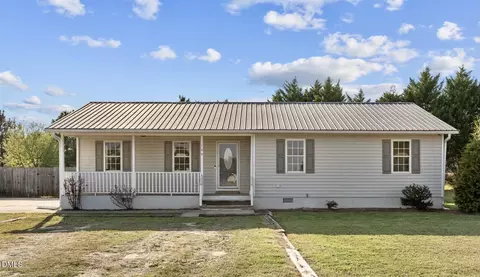 100 Bruces Ln, Dunn, NC 28334