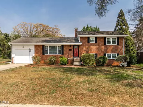 1219 Warwick Dr, Burlington, NC 27215