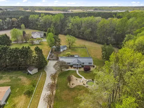 221 Pinkney Church Rd, Fremont, NC 27830
