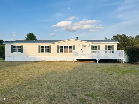 6601 Clearwater Dr, Oxford, NC 27565