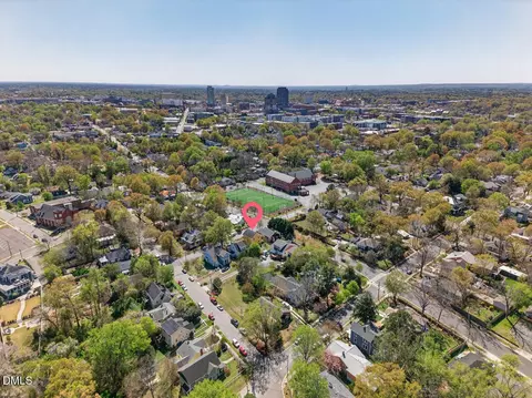 View/Area - 121 E Seeman St, Durham, NC 27701 photo 2 of 2