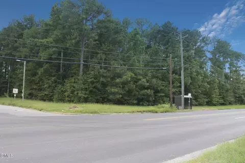 2750 Holloway St, Durham, NC 27703