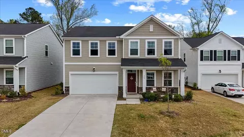 509 Willard Woods Dr, Wendell, NC 27591