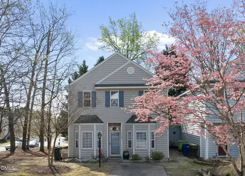 4126 Beaufain St, Raleigh, NC 27604