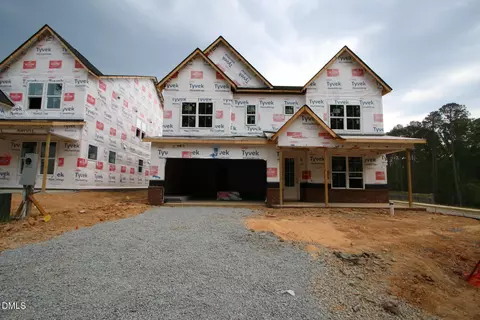 2466 Vetrina Way, Apex, NC 27502