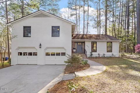 803 Emory Dr, Chapel Hill, NC 27517