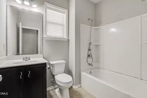 Bath - 132 Daneborg Rd, Durham, NC 27703 photo 3 of 3