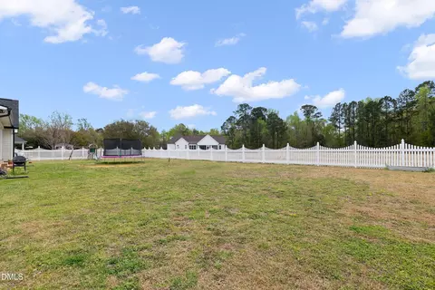 Exterior - 724 Iris Bryant Rd, Dunn, NC 28334 photo 3 of 3